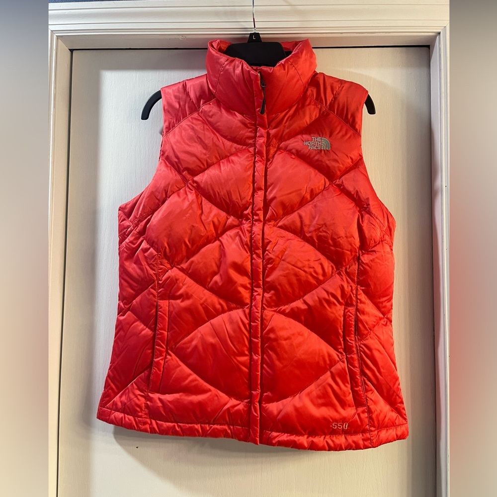 Women’s The North Face 550 puffer vest (size L)